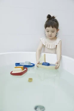 Barco modular rojo grande 21 cm - Plan Toys