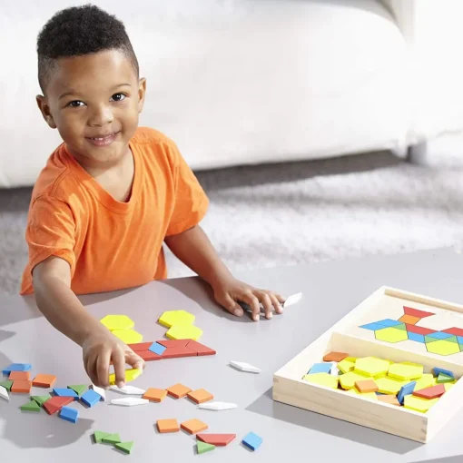 Bloques y tableros con motivos de aprendizaje - Melissa & Doug