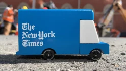 Camion New York Times - Candylab Toys