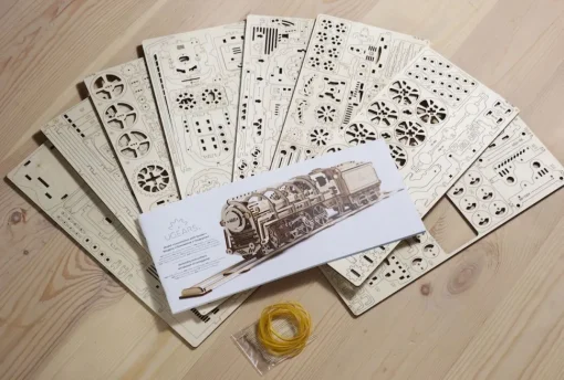 Locomotora de vapor modelo mecánico - Ugears