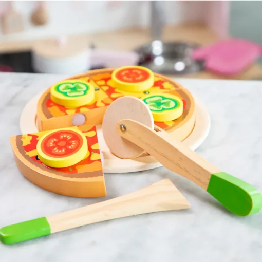 Pizza de madera para cortar - New Classic Toys