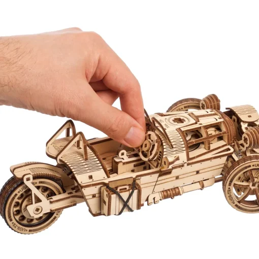 Tricar UGR-S modelo mecánico - Ugears