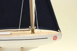 Velero Le Beajour con vela azul 40cm - Maison Tirot
