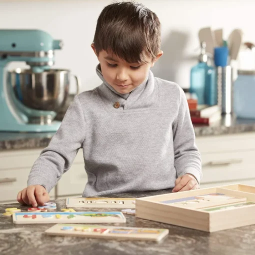 Ver y deletrear en inglés - Melissa & Doug