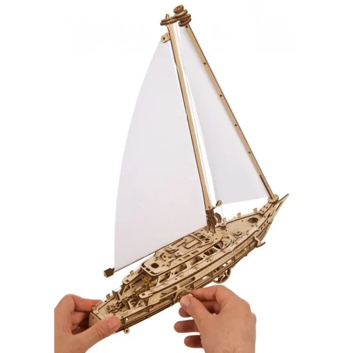 Yate Sueño de Serenidad modelo mecánico - Ugears